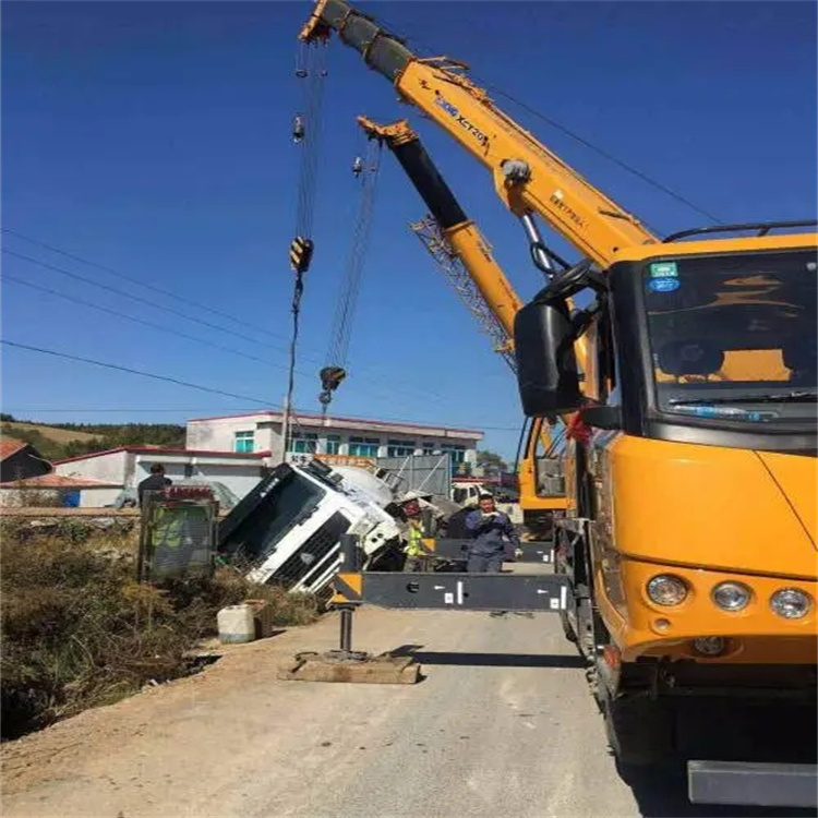 怀化吊车道路救援多少钱